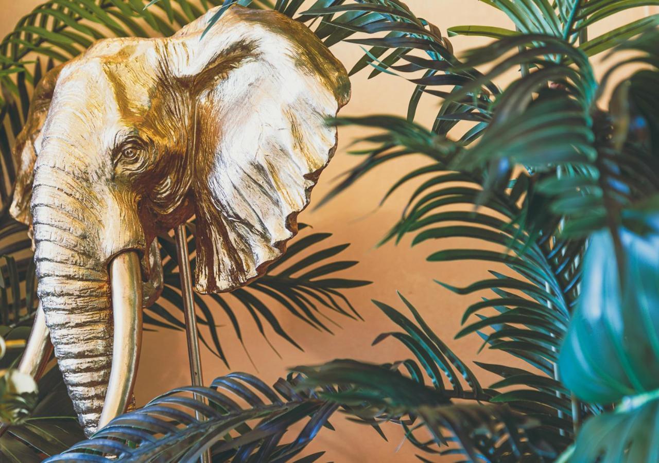 Jungle Suite --- Vasca In Camera Turin Exterior photo